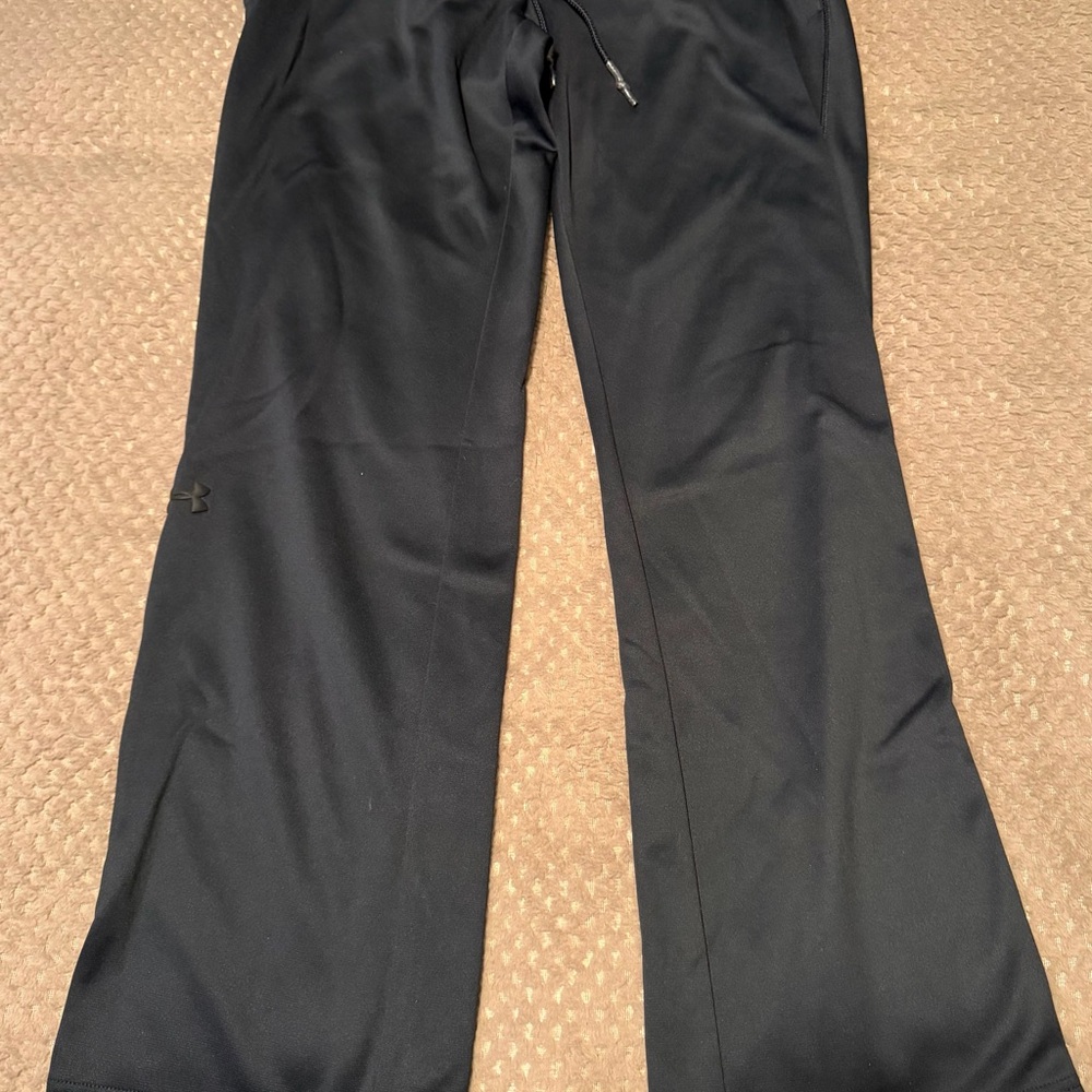 Under Armour Black Performance athletic pants with Logo